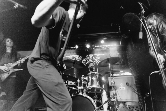 涙の来日キャンセルから4年。ポスト・ブラックメタルバンド、Kralliceが初来日ツアーで名古屋へ！