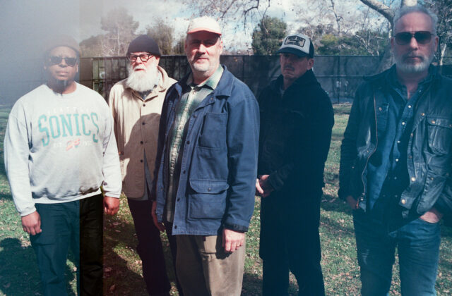 90年代ポストロックの代表格であり、現在進行形で更新し続けてきた音響集団、TORTOISE。9年ぶりの新作リリースとともに来日ツアーで、NAGOYA CLUB QUATTROに登場！